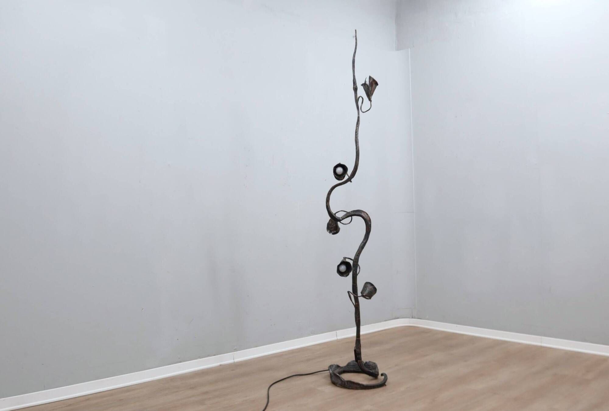 Brutalist floor lamp sculpture by Salvino Marsura, Italy 1970s