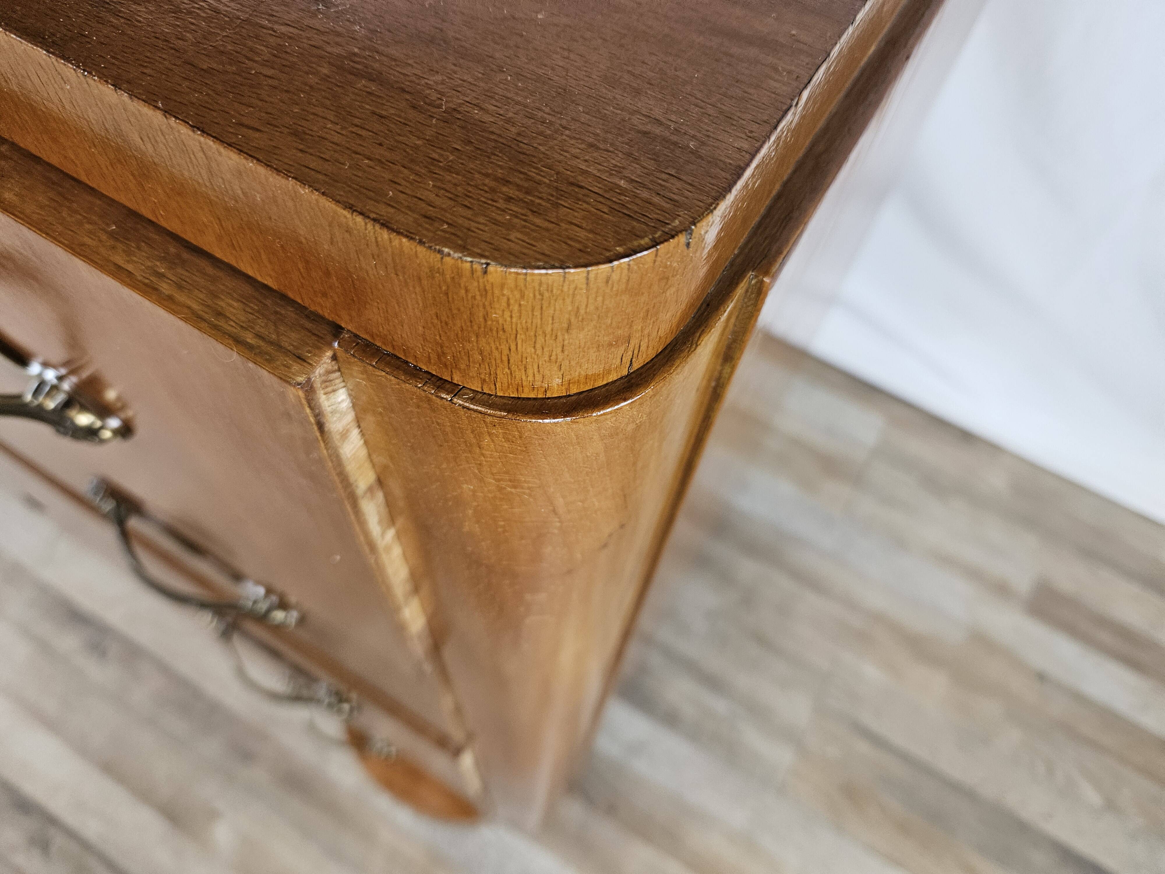 Commode Art Déco à quatre tiroirs