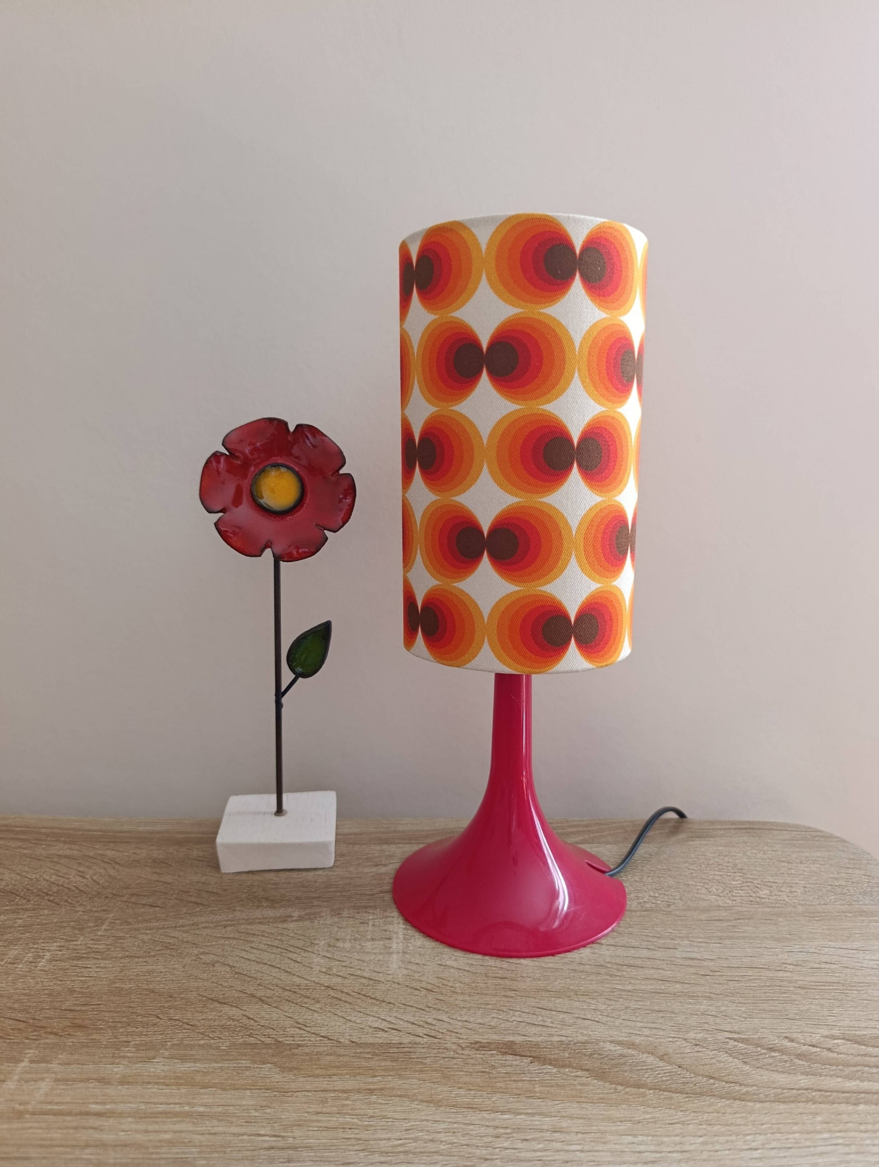 Lampe à poser ambiance seventies | imprimé psychédélique style vintage