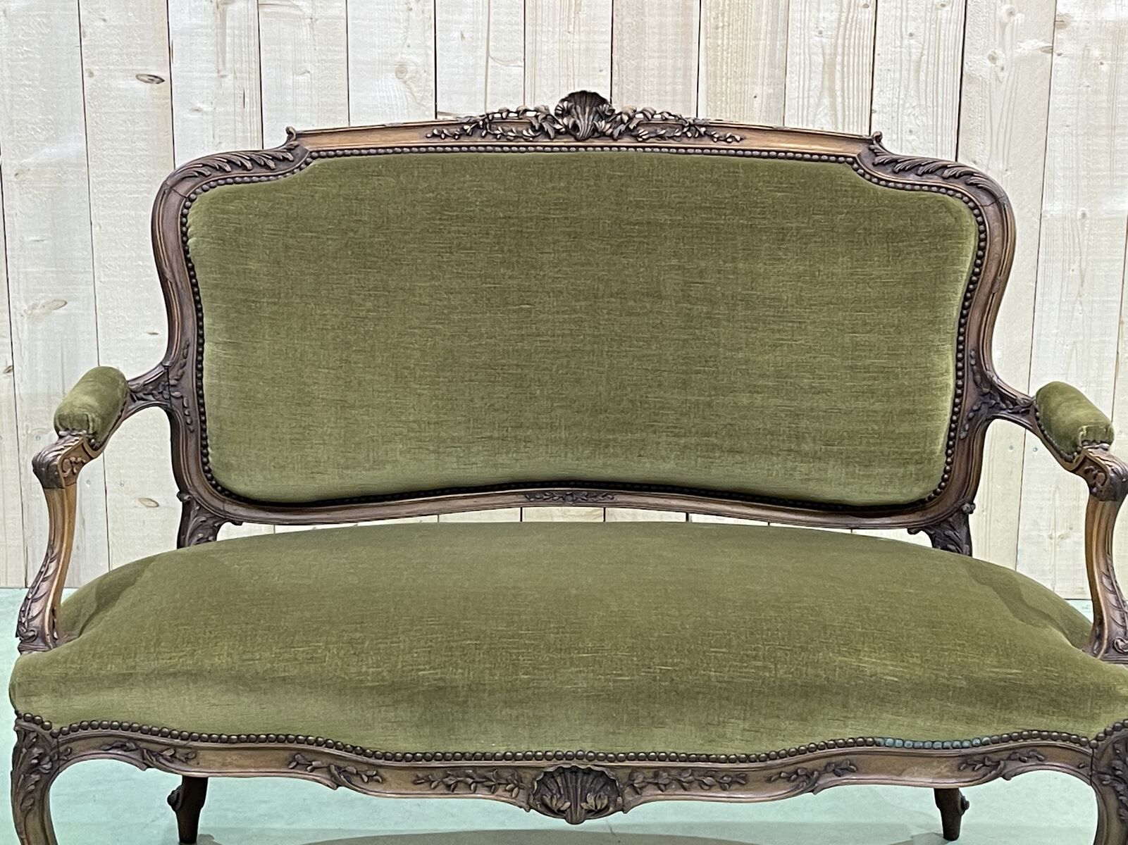 Early 20th century louis XV style bench in walnut