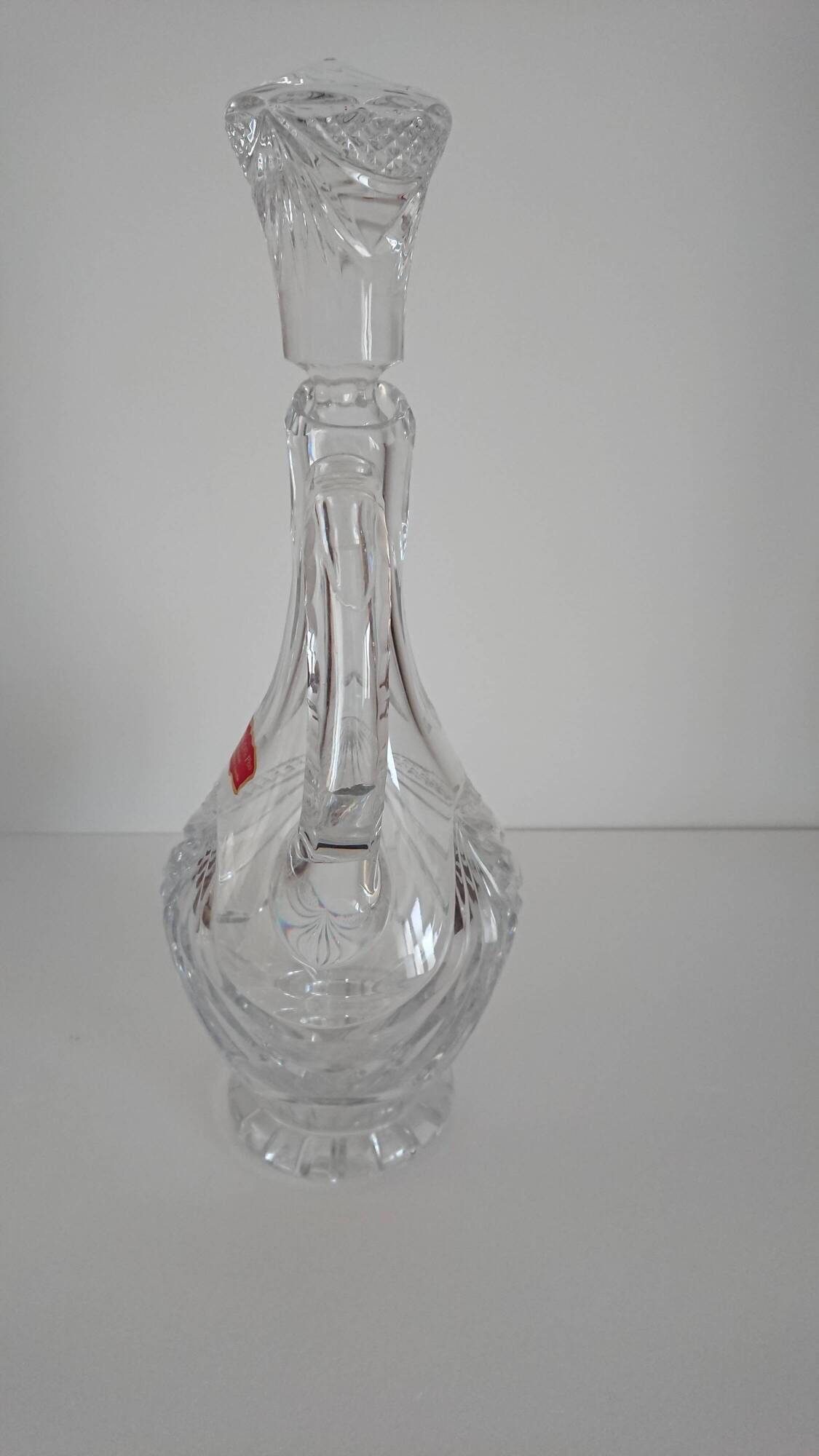 Carafe cristal- 24%pbo – taillé à la main et soufflé à la bouche