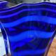 vase mouchoir bleu cobalt