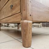 Antique chest of drawers