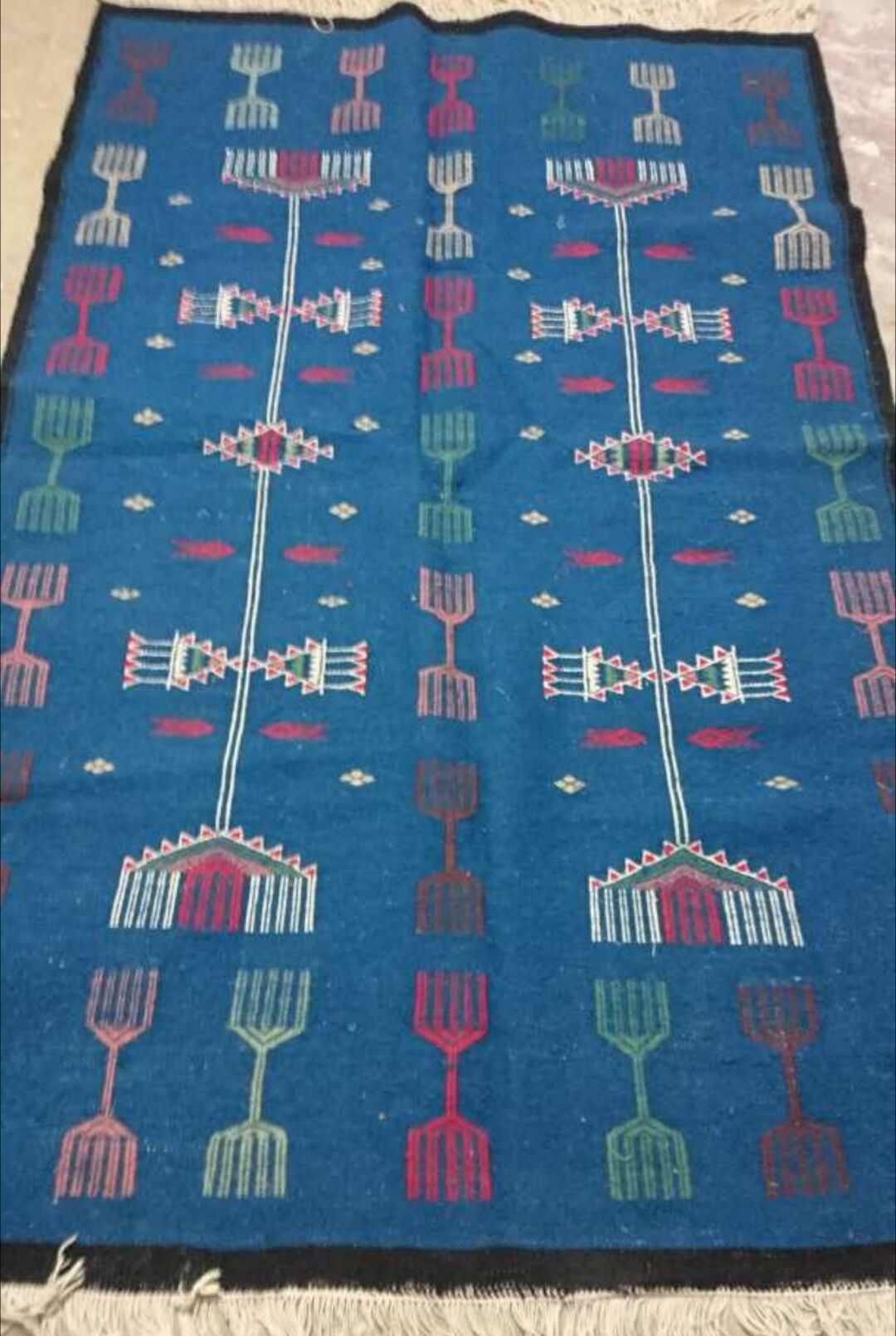 105x155cm blue carpet