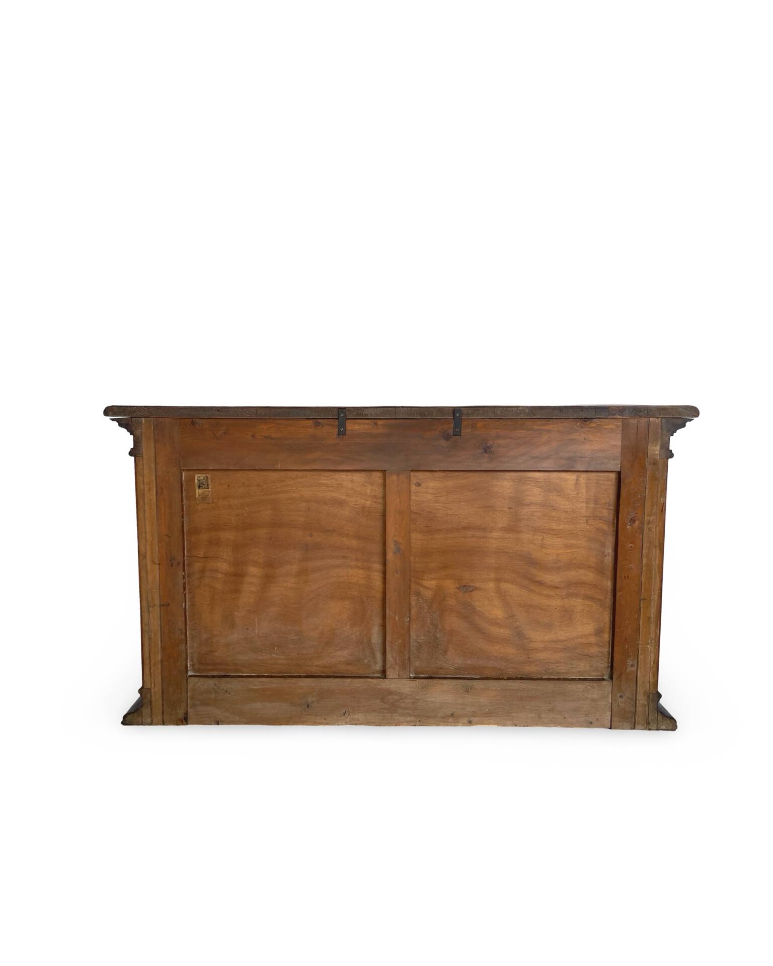 The high-quality Italian Renaissance Revival credenza, 1920s/1930s