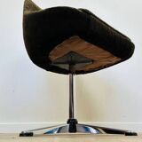 Swivel chair