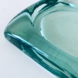 Glass tiled pocket emptier