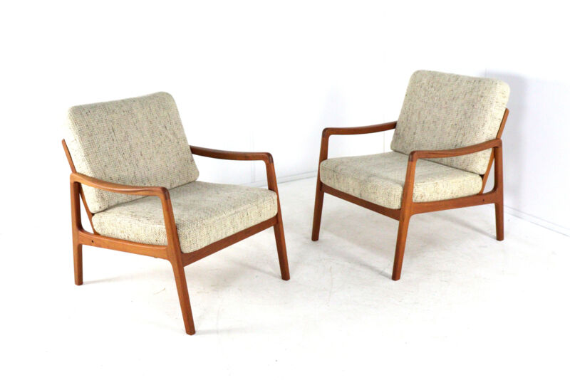 FD109 armchair by Ole Wanscher for France & Søn | Danish design in teak