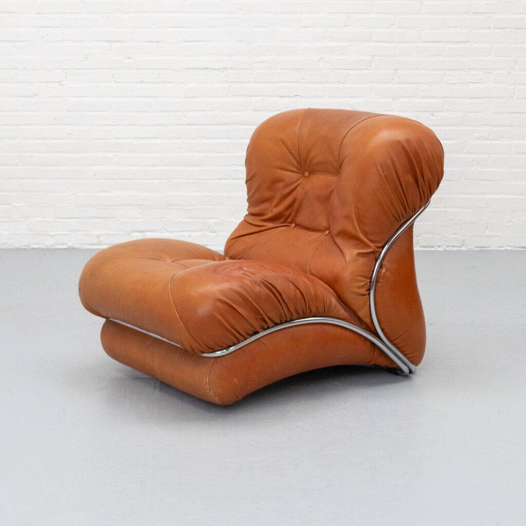 Italian Corolla lounge chair by I.P.E 1970s