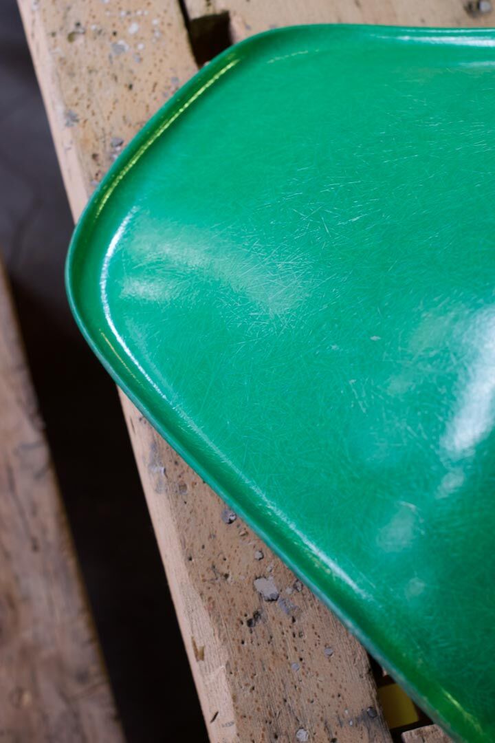 12 Vintage DSX Chairs Fiberglass Charles and Ray Eames / Herman Miller 1960'