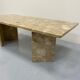 Table basse en marbre fossilifère années 70