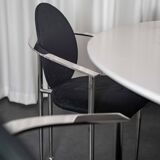 Round table with central barrel