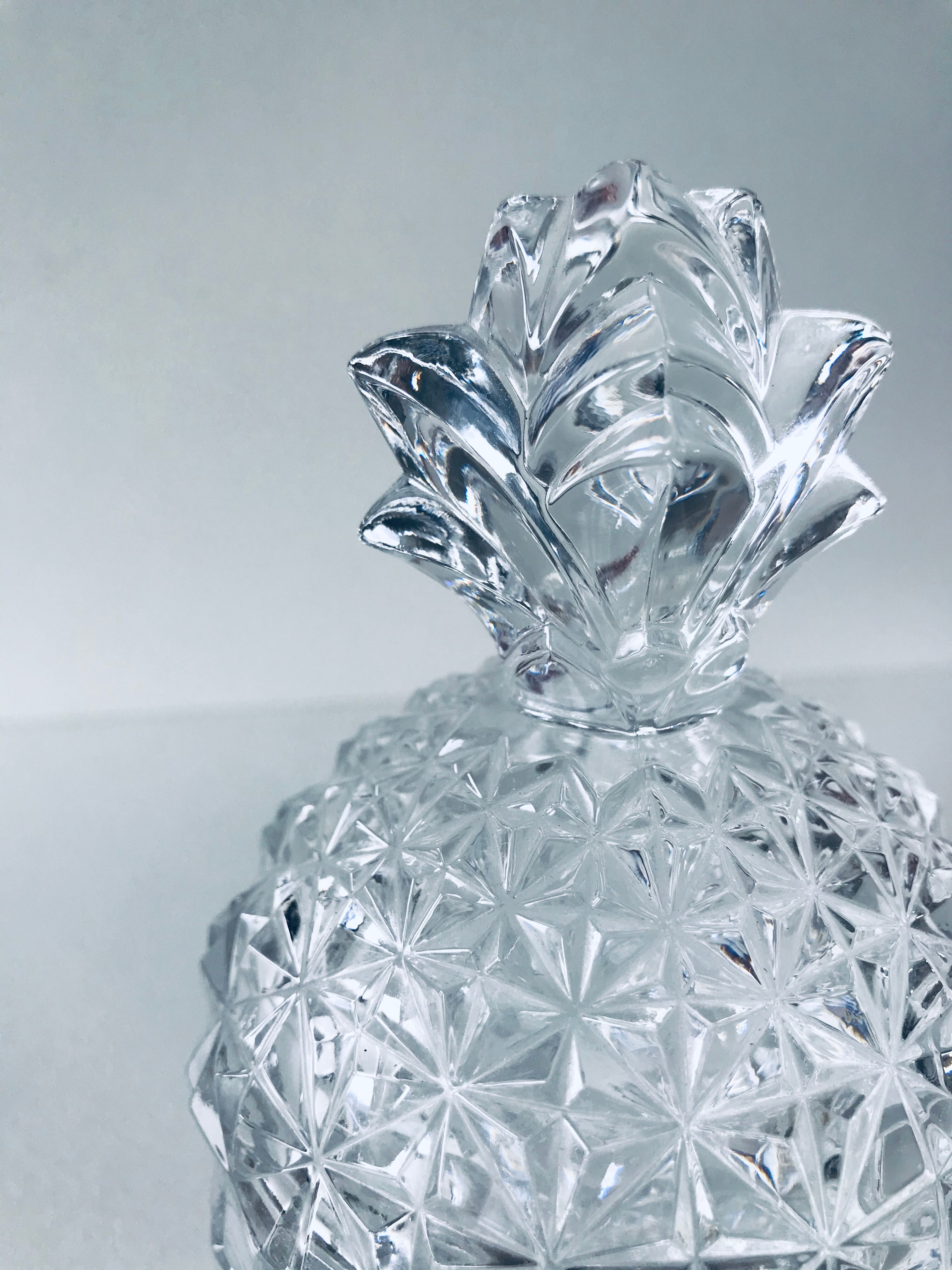 Crystal pineapple candy jar