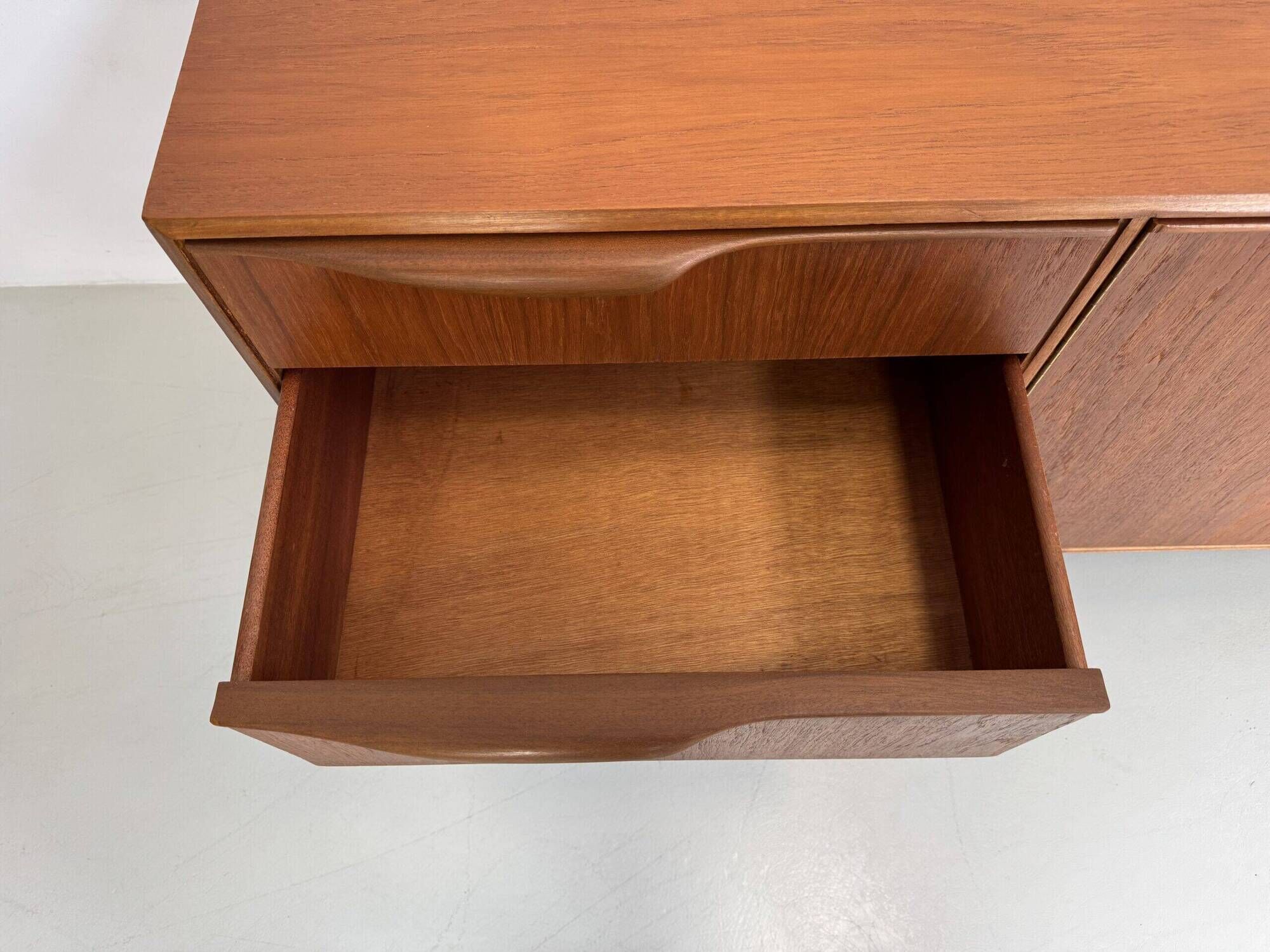 Buffet McIntosh vintage.