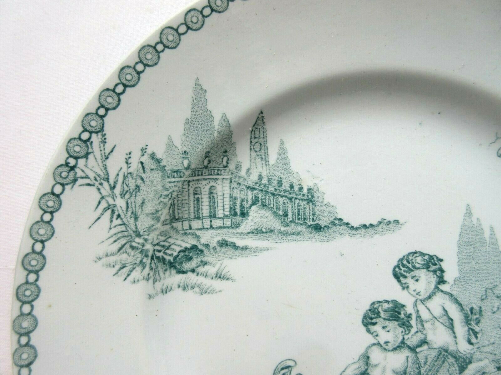 Art nouveau plate, saint amand Trianon model