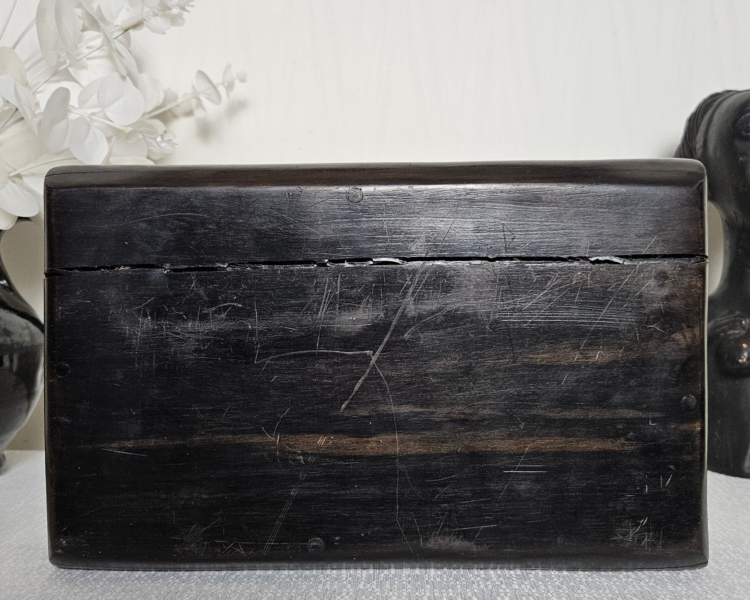 Coffret en ébène de macassar artisanal