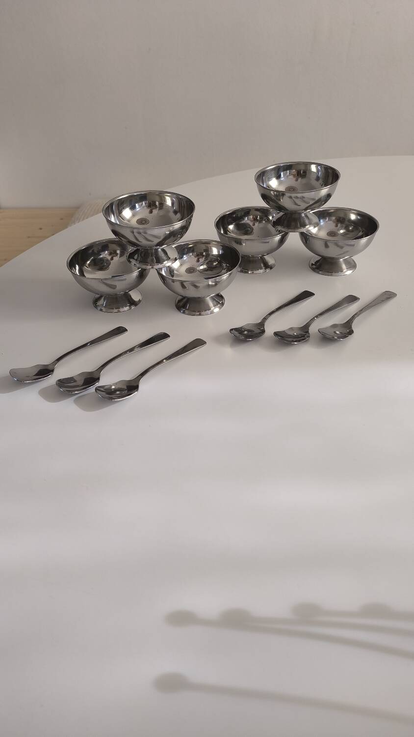Set of 6 vintage stainless steel ice cream cups
