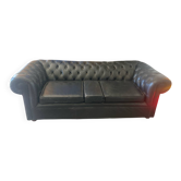 Chesterfield sofa style