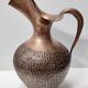 Grand vase pichet en cuivre gaufré par Egidio Casagrande, Italie