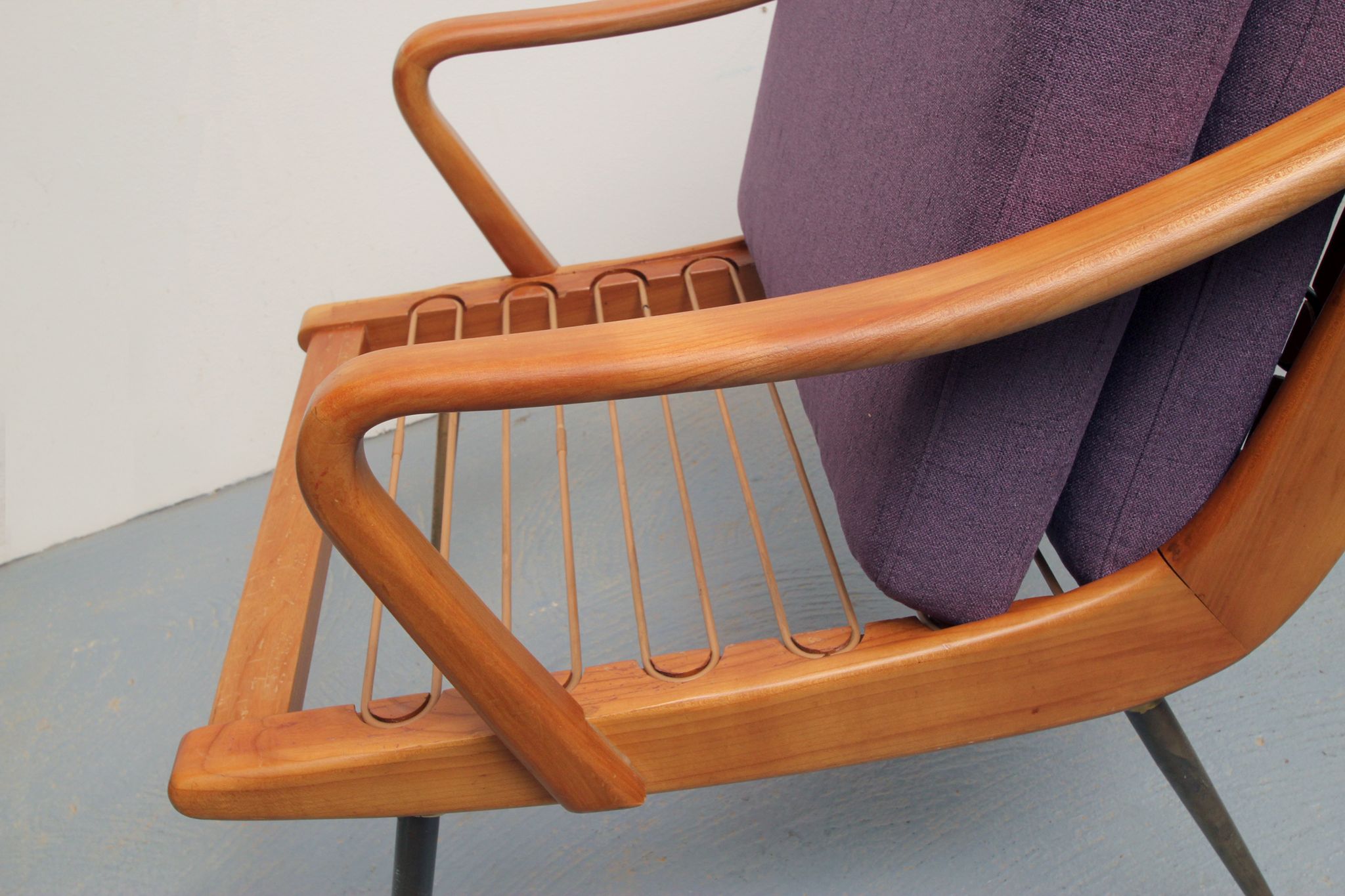 Fauteuil violet 1950