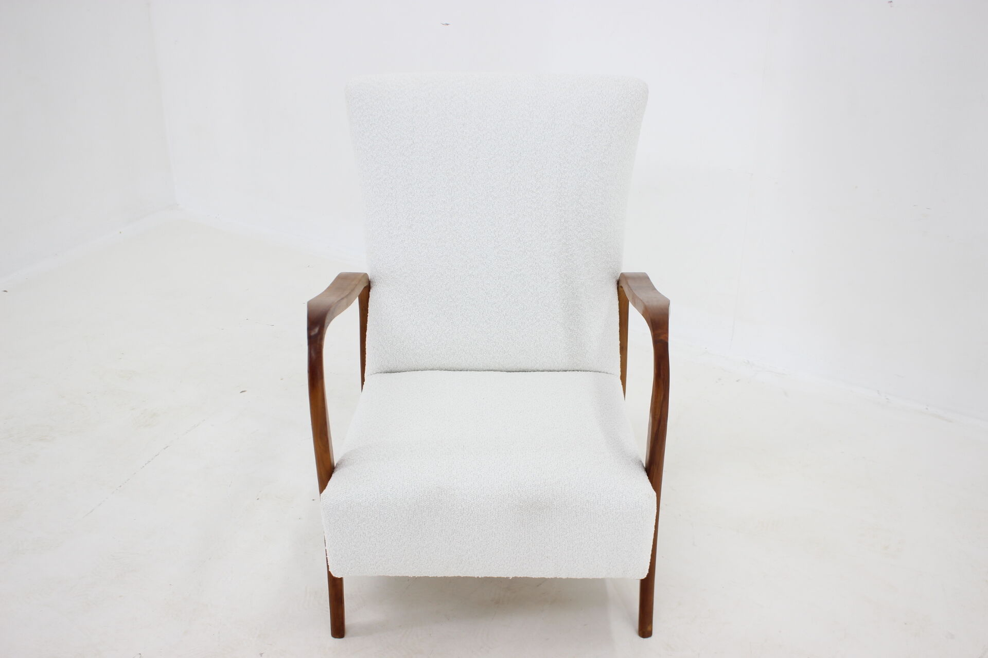 1960s italian armchair in bouclé