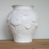Porcelain vase by Manfred Frey for Kaiser H20cm