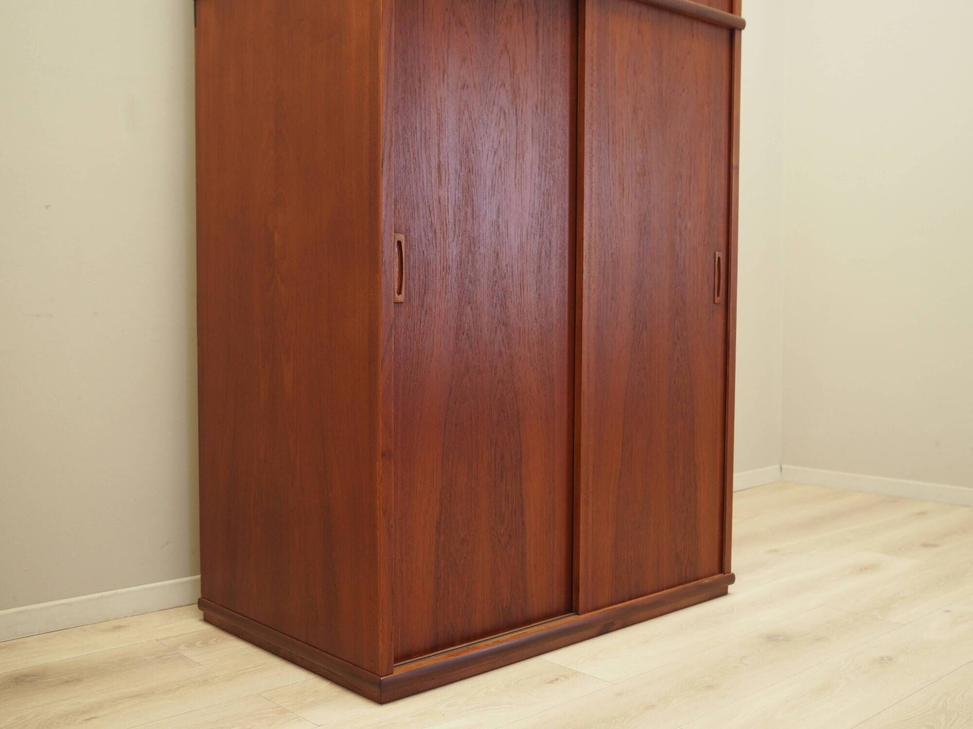 Teak wardrobe, Danish design, 1970s, production: Denmark