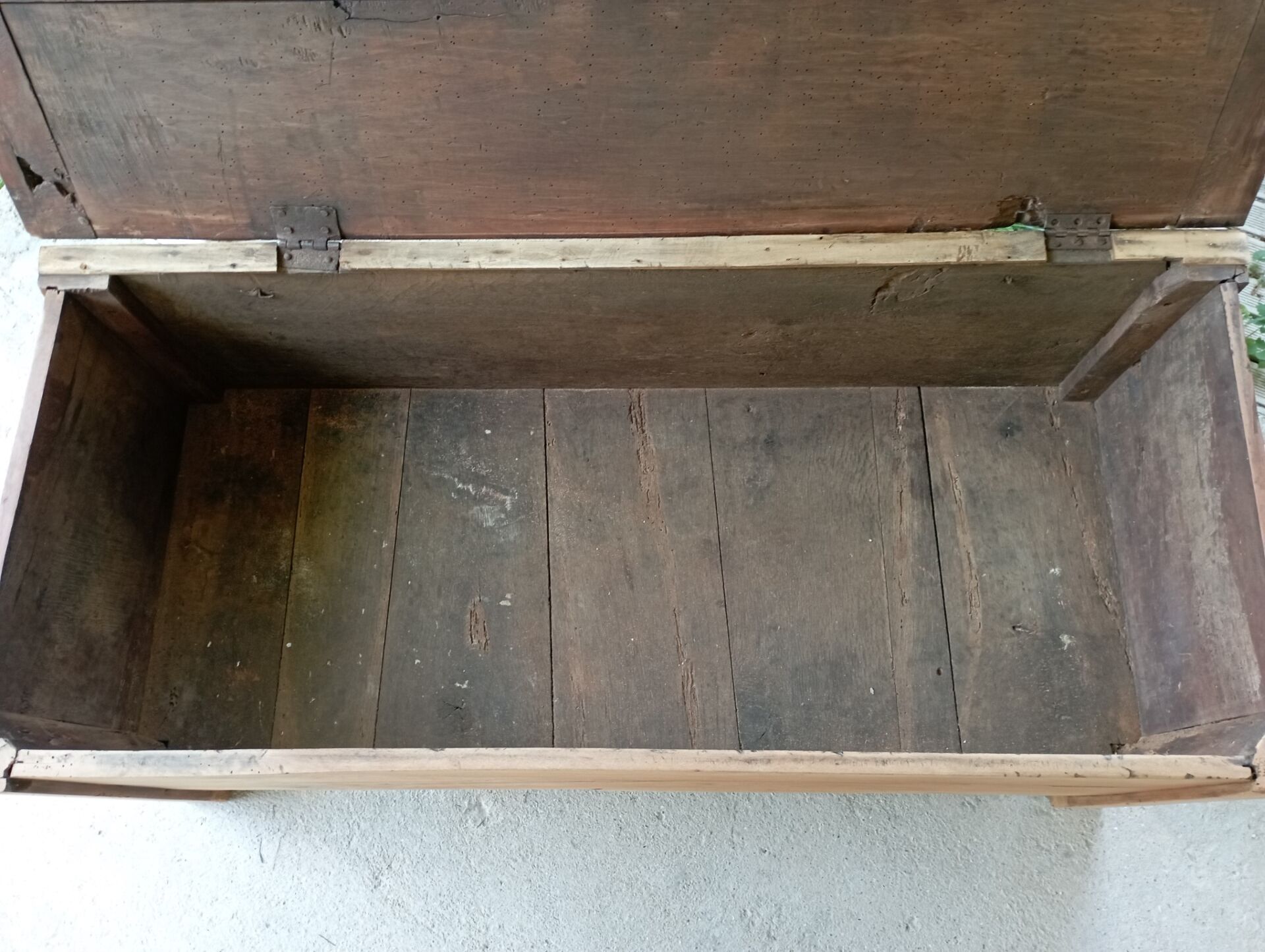 Chest early nineteenth