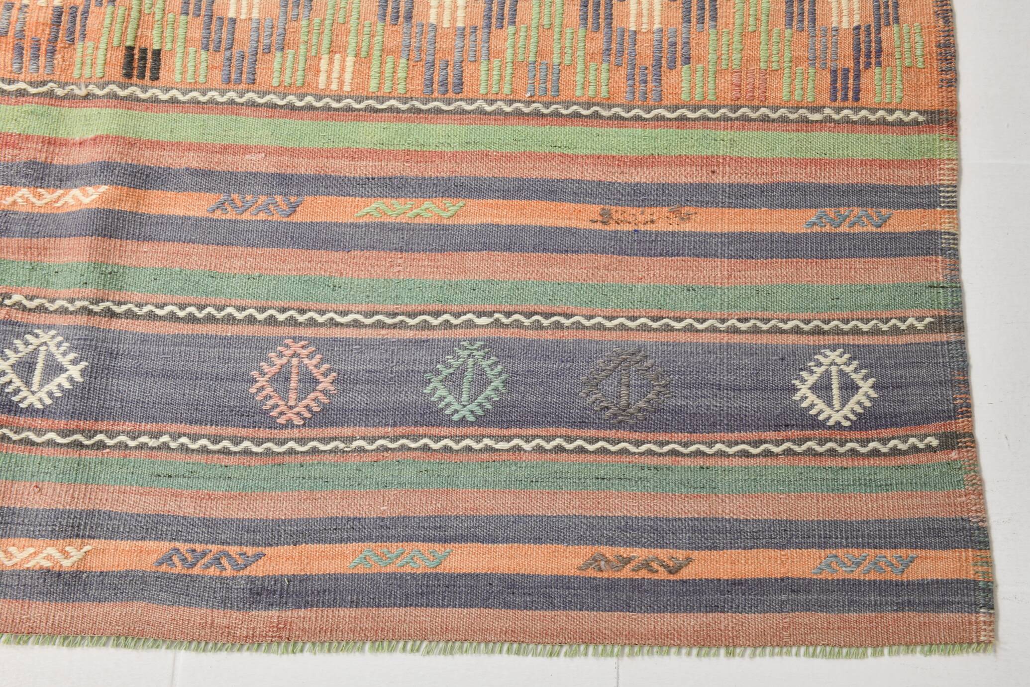 6x9 Modern Vintage Kilim Rug, 180x282Cm