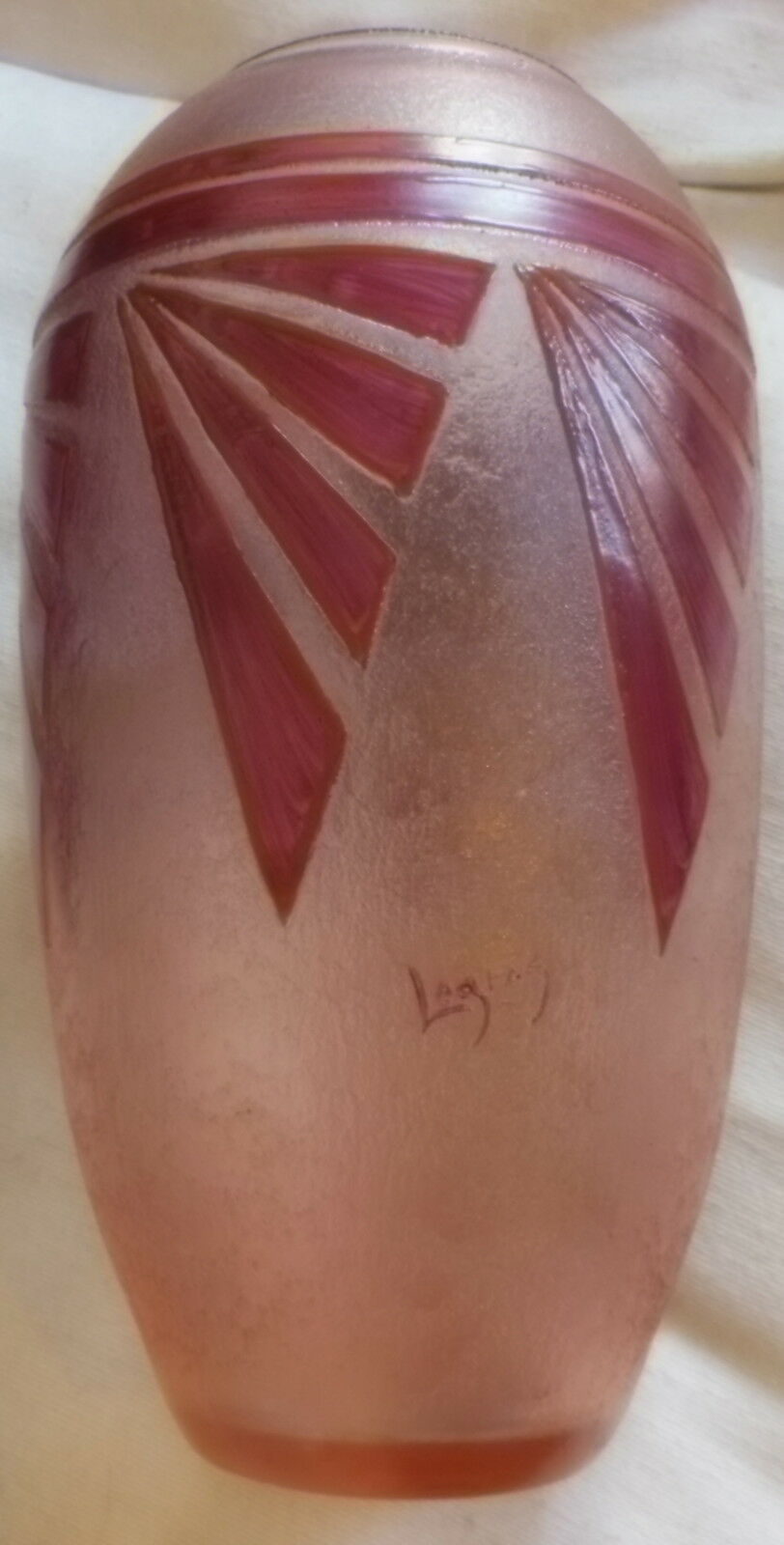 Vase glass paste degagé with acid art -deco signed Legras