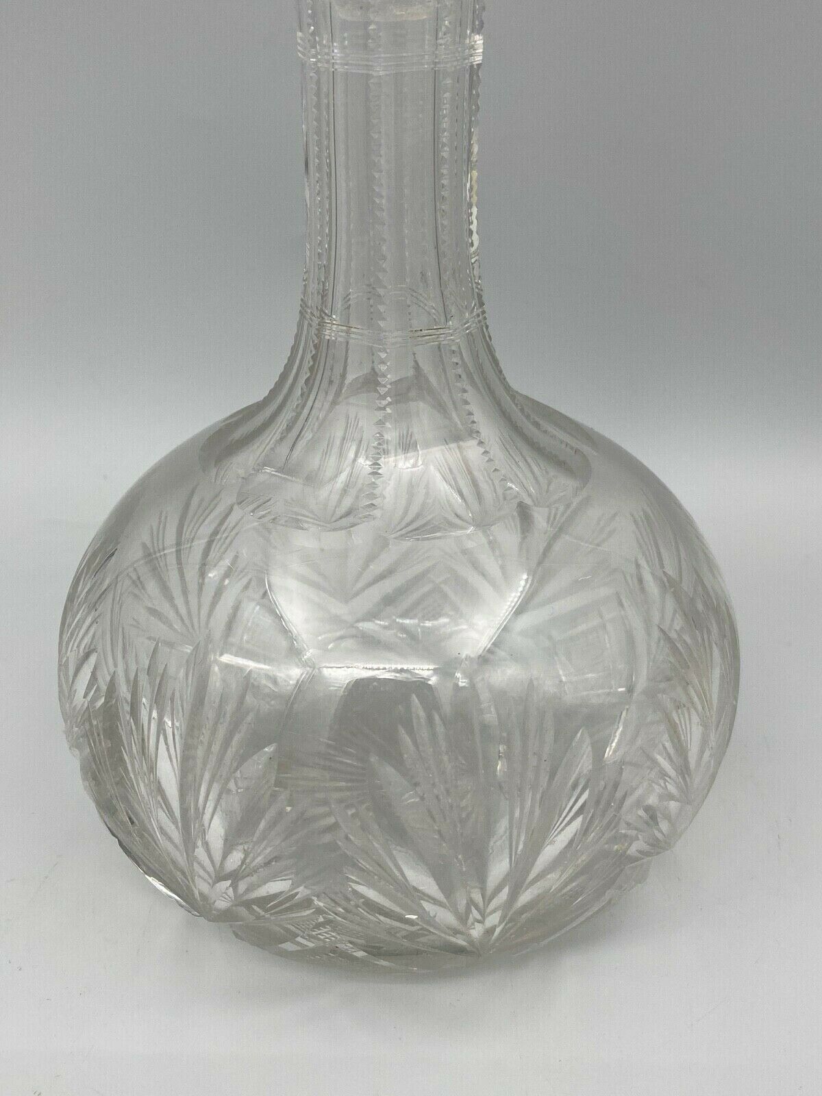 Carafe xixth crystal size saint louis baccarat multifaceted cap