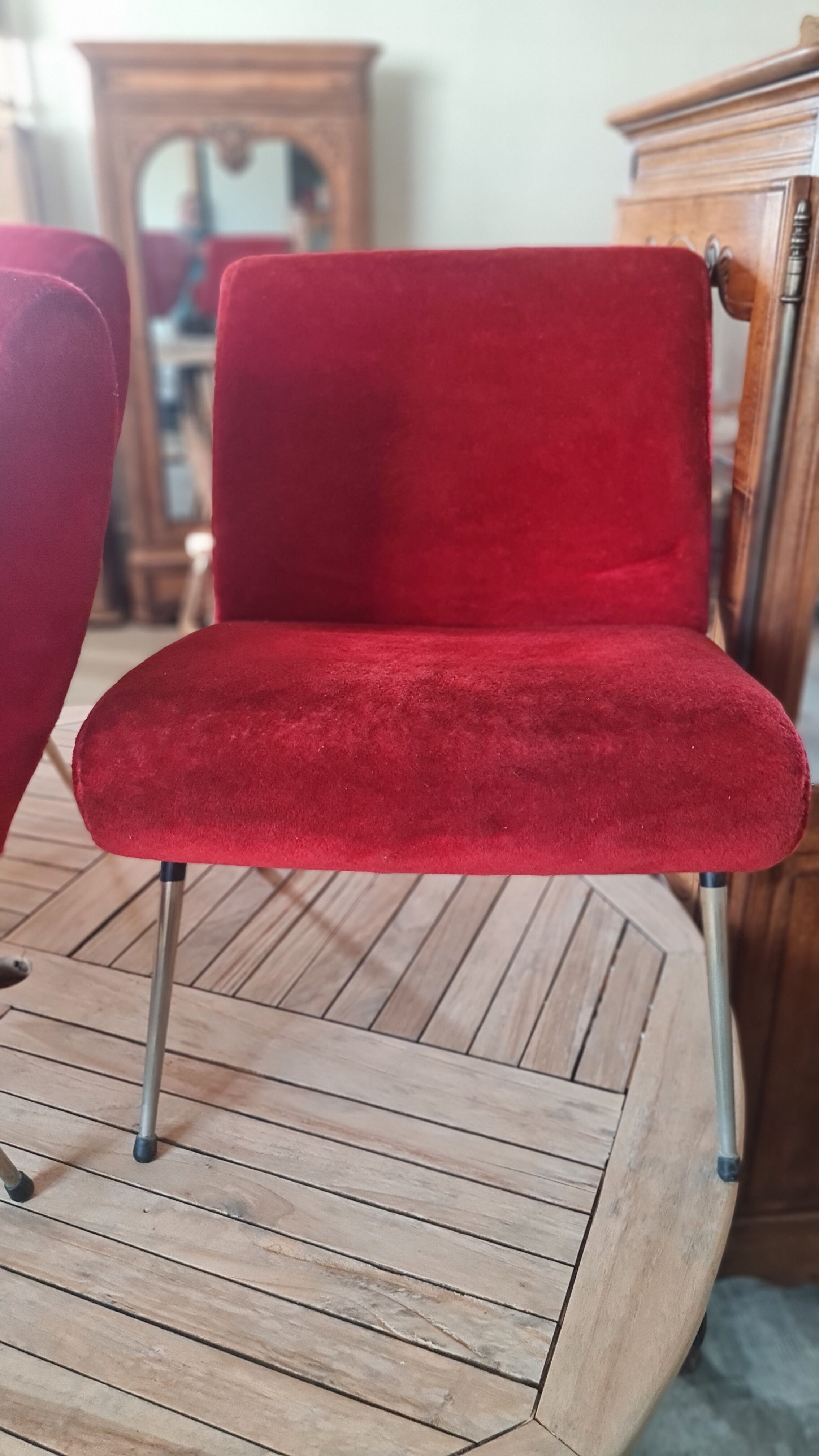 Trio of vintage armchairs edition pelfran year 1960