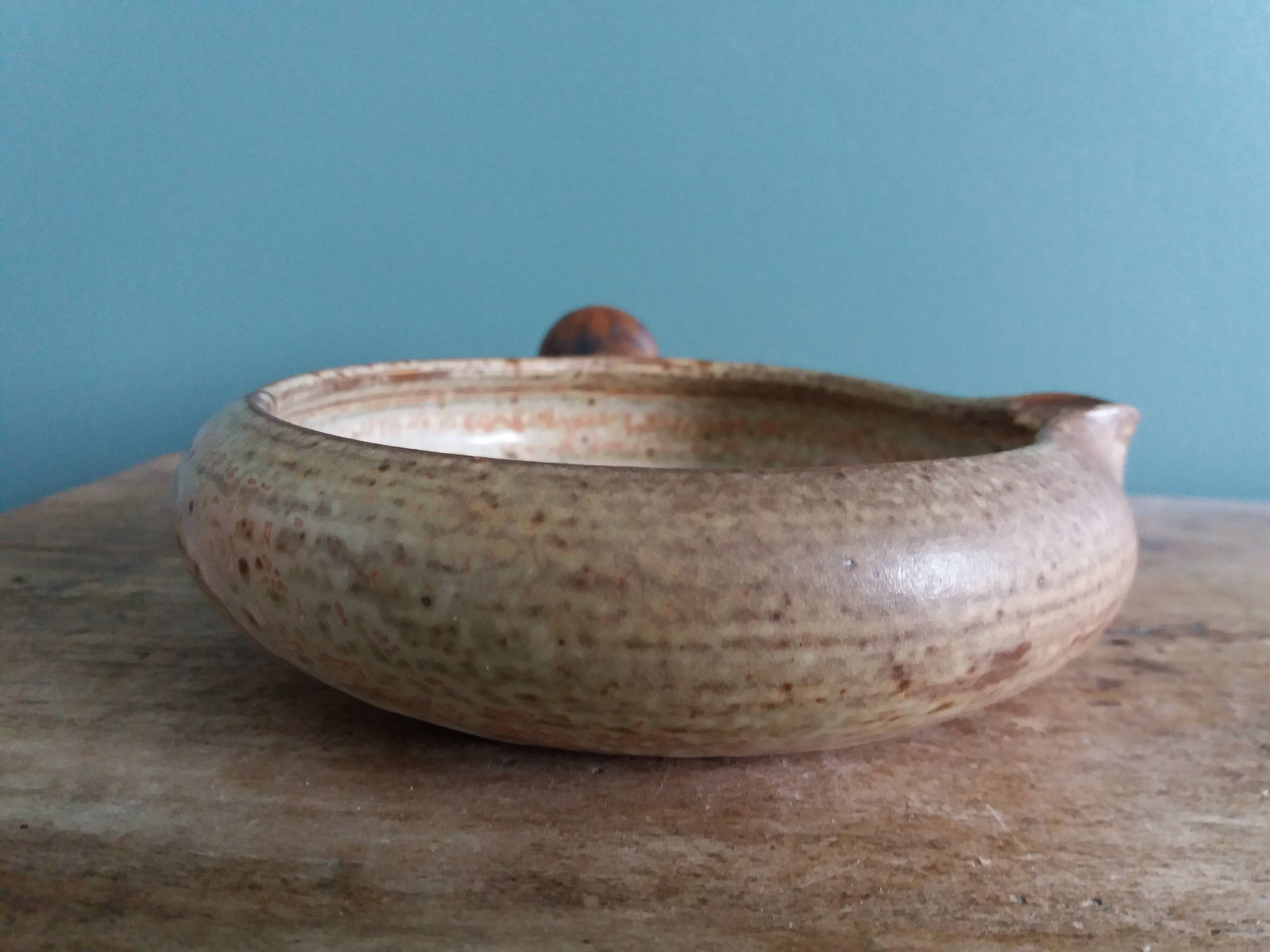 Caquelon signed Jean-Pierre Prud'homme in Puisaye stoneware