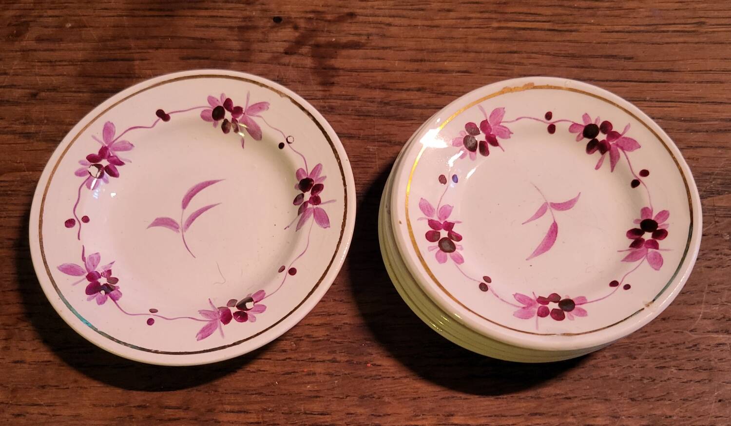 Old porcelain dinette