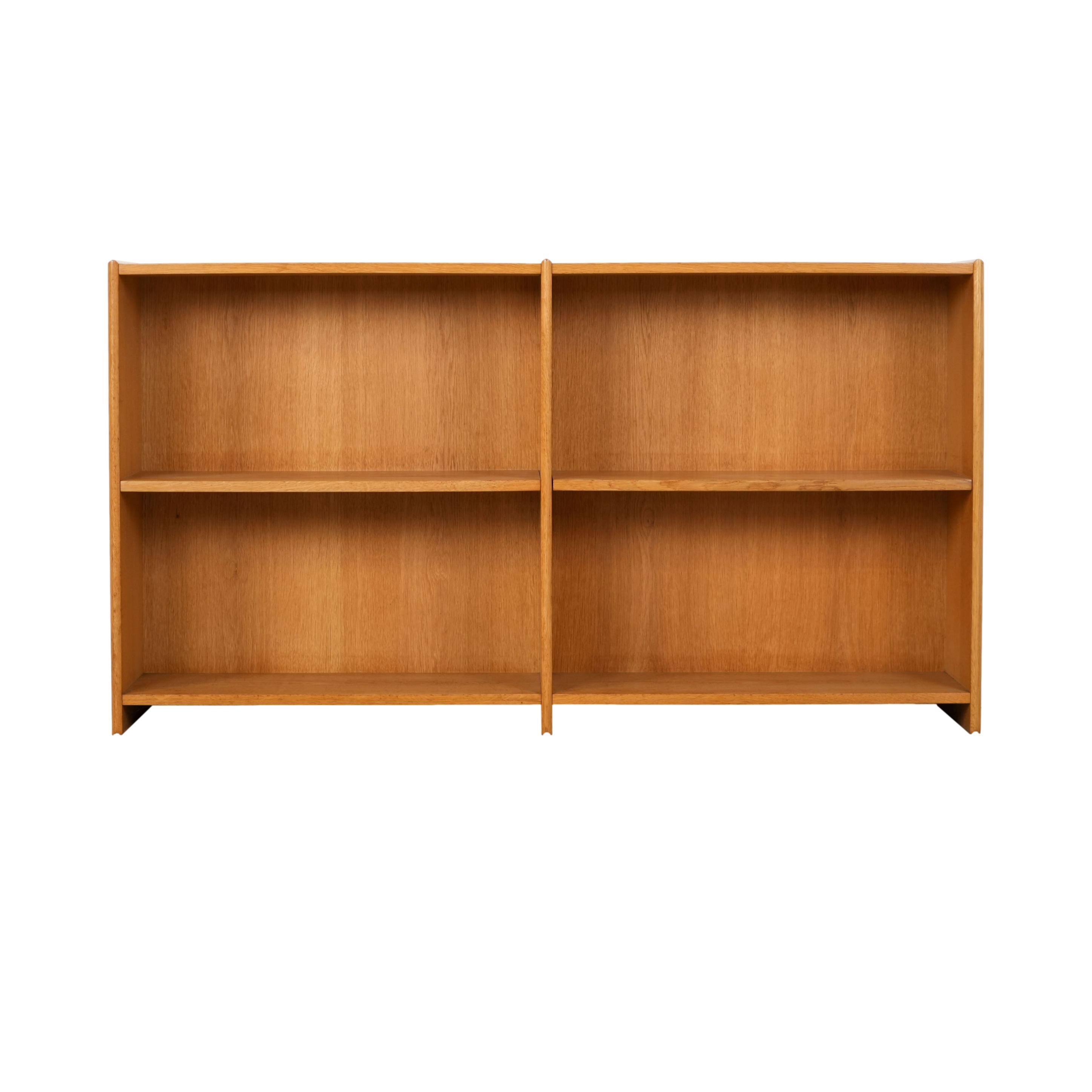 Oak bookcase, Danish design, 1970s, manufacturer: Lyby Møbler