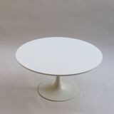 1960s White Tulip Coffee Table by Maurice Burke for Arkana 75