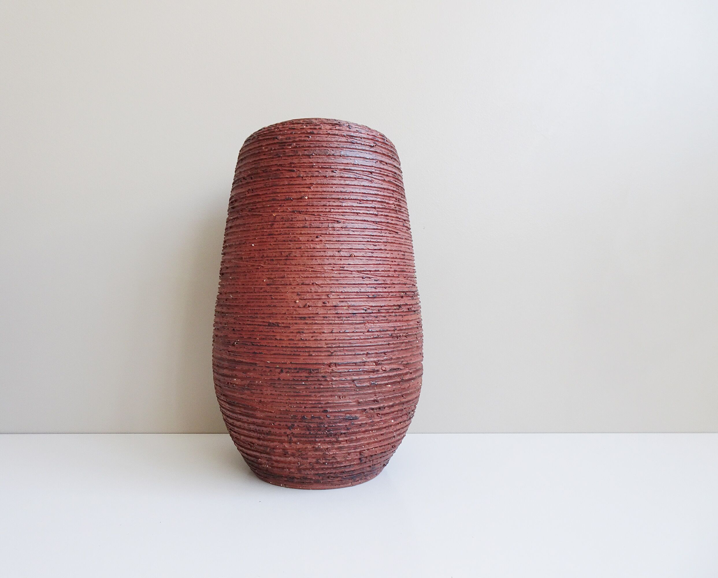 Vase by Spara Ceramics, Chamotte