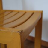 6 stackable wooden chairs