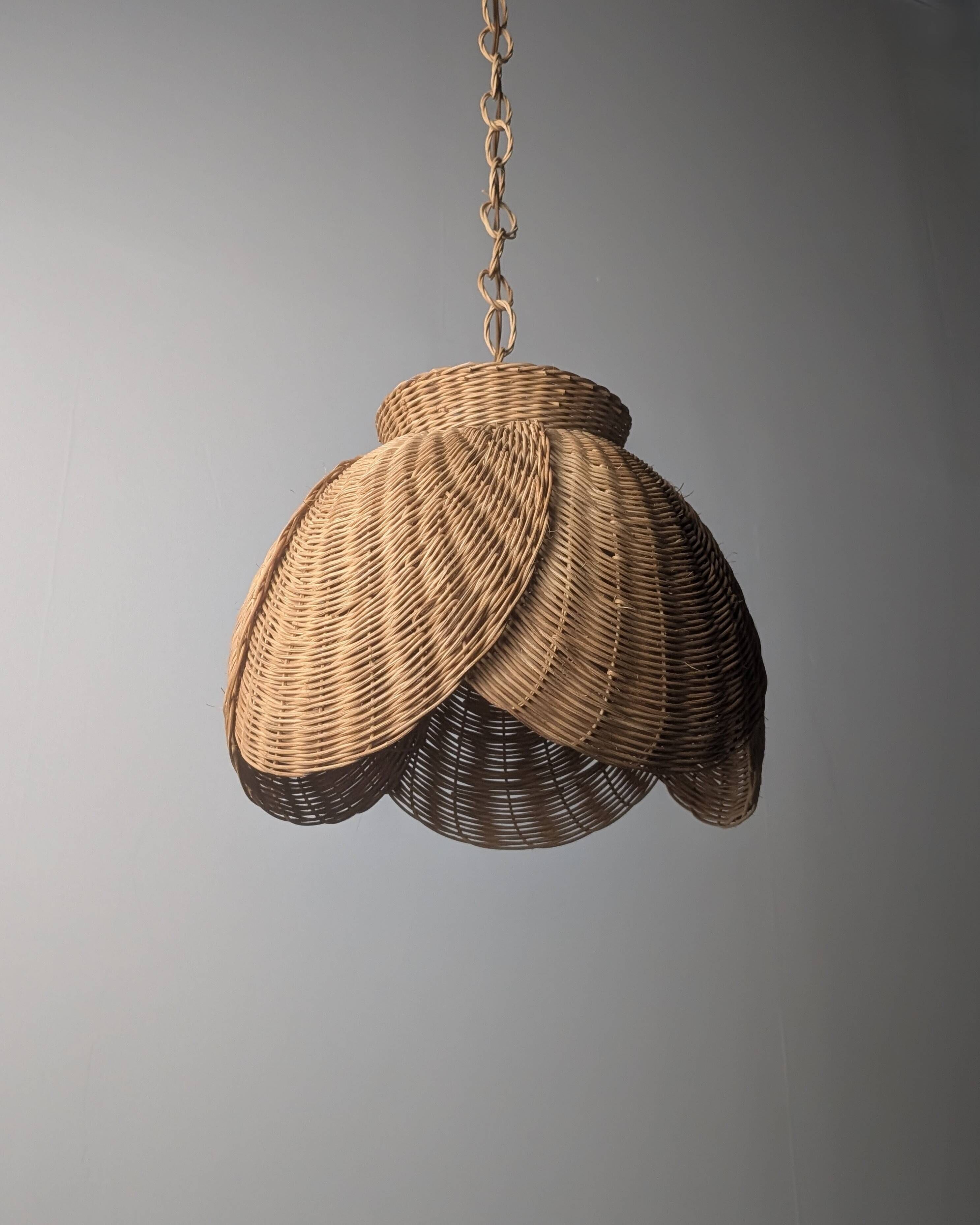 Wicker organic modern pendant lamp with overlapping petal shade, late 20th century