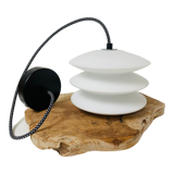 Corrugated opaline suspension