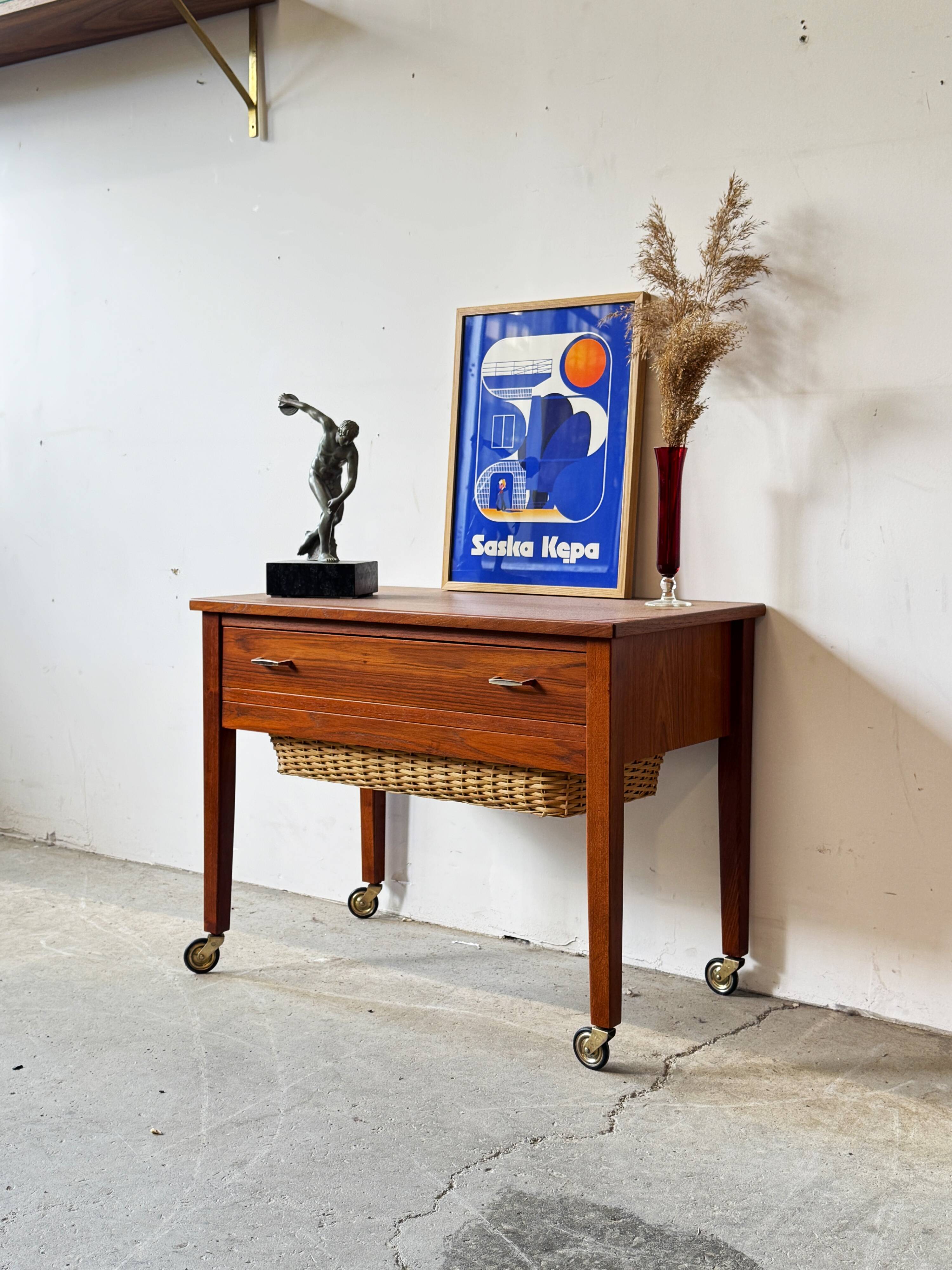 Mobile table/thread stand, Denmark 60s, vintage, mid-c modern