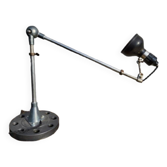 Lumina adjustable table workshop lamp