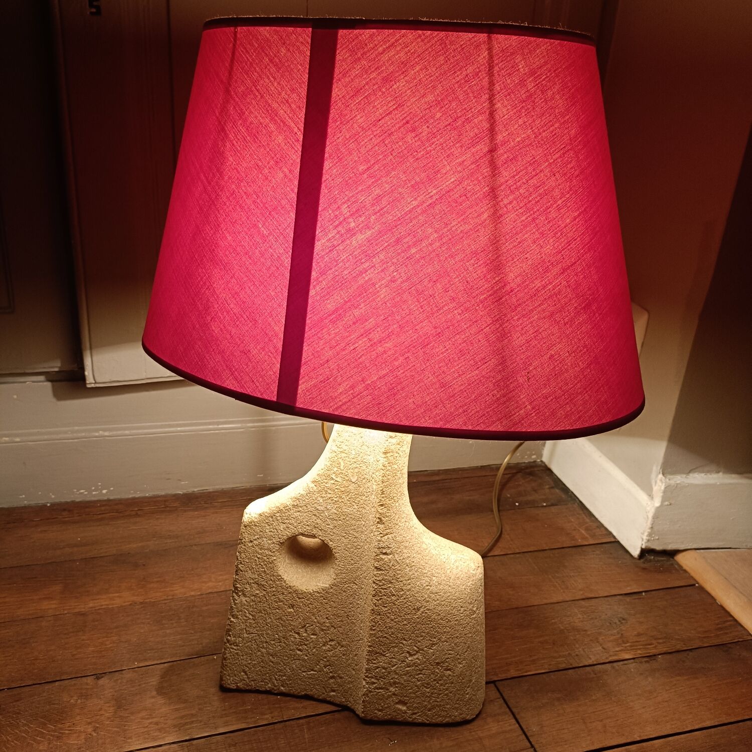 Mineral lamp in the style of Albert Tormos.
