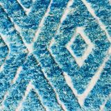 Handmade traditional Berber rug size 150 x 250 cm