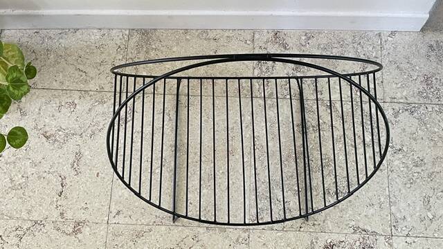 Magazine rack vintage log holder