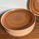 6 assiettes plates en grès