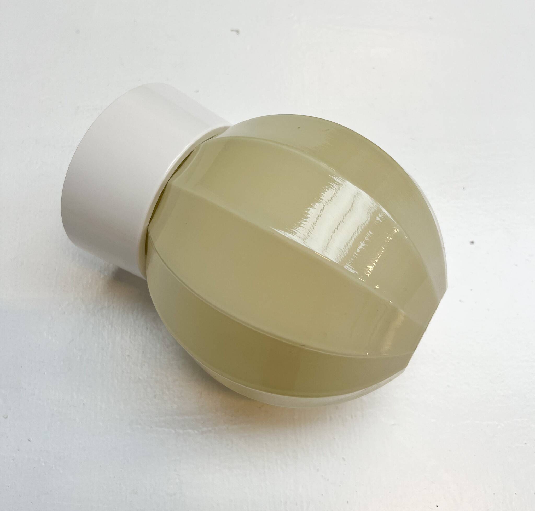 Beige Art Deco plafonnière van Thabur, 1940’s