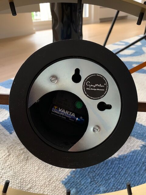 Eye clock George Nelson for Vitra