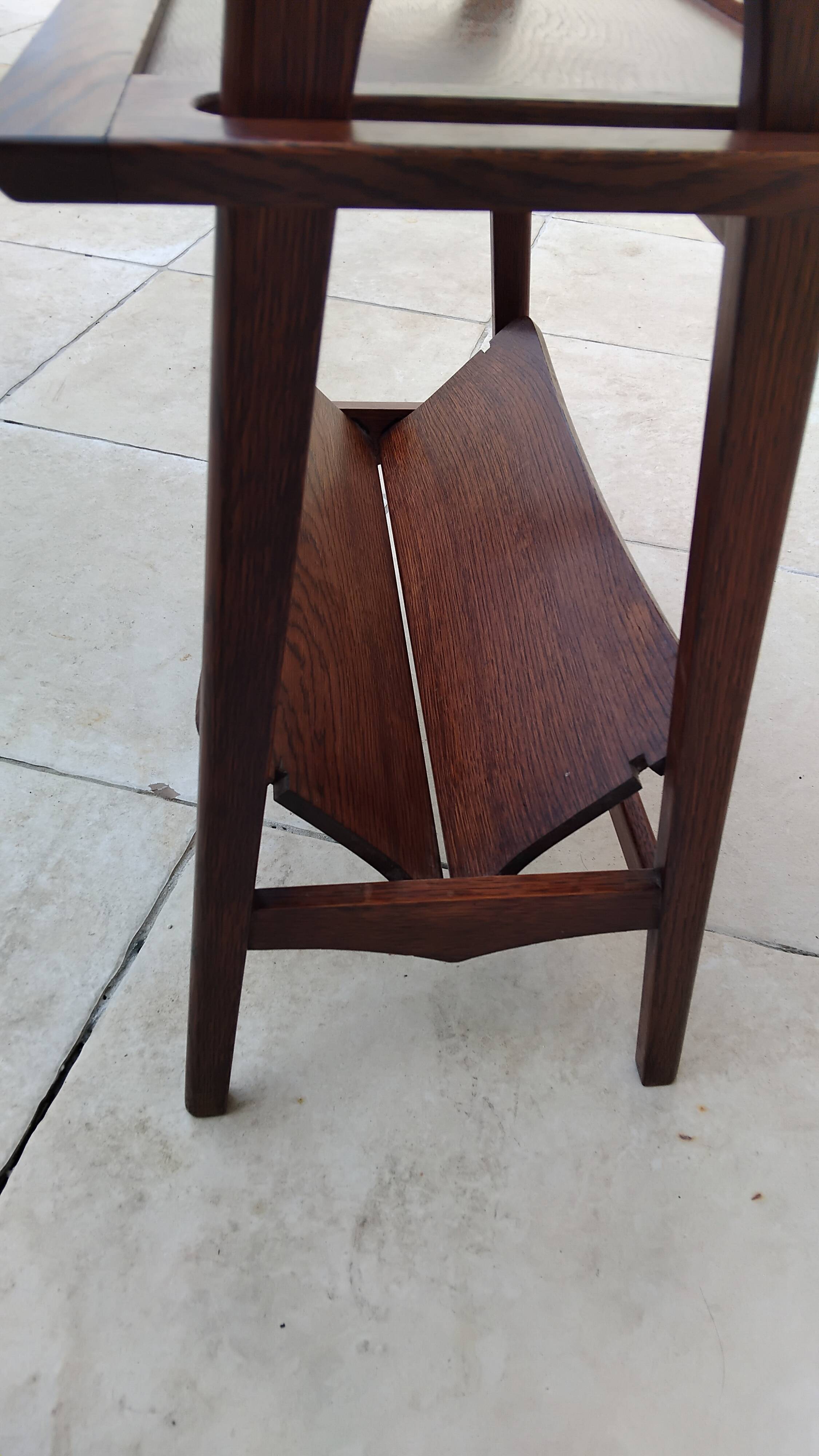 Vintage wooden side table servant from the 1950s.