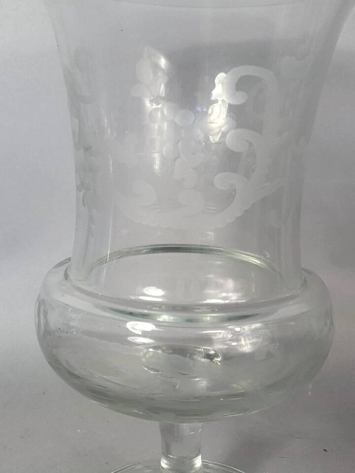 Pair of large antique Medici-shaped vases in engraved blown glass C412